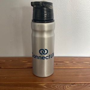 Travel water bottle
